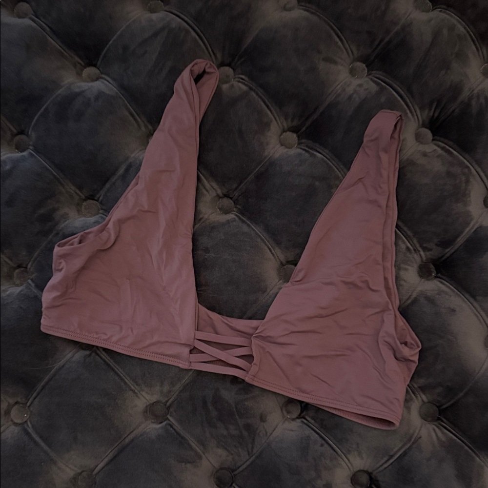 Dippin' Daisy's Dusty Rose Plunge Bikini Top